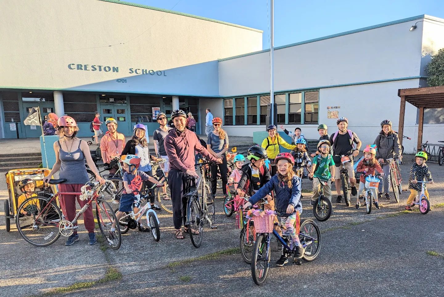 Creston Bike Bus